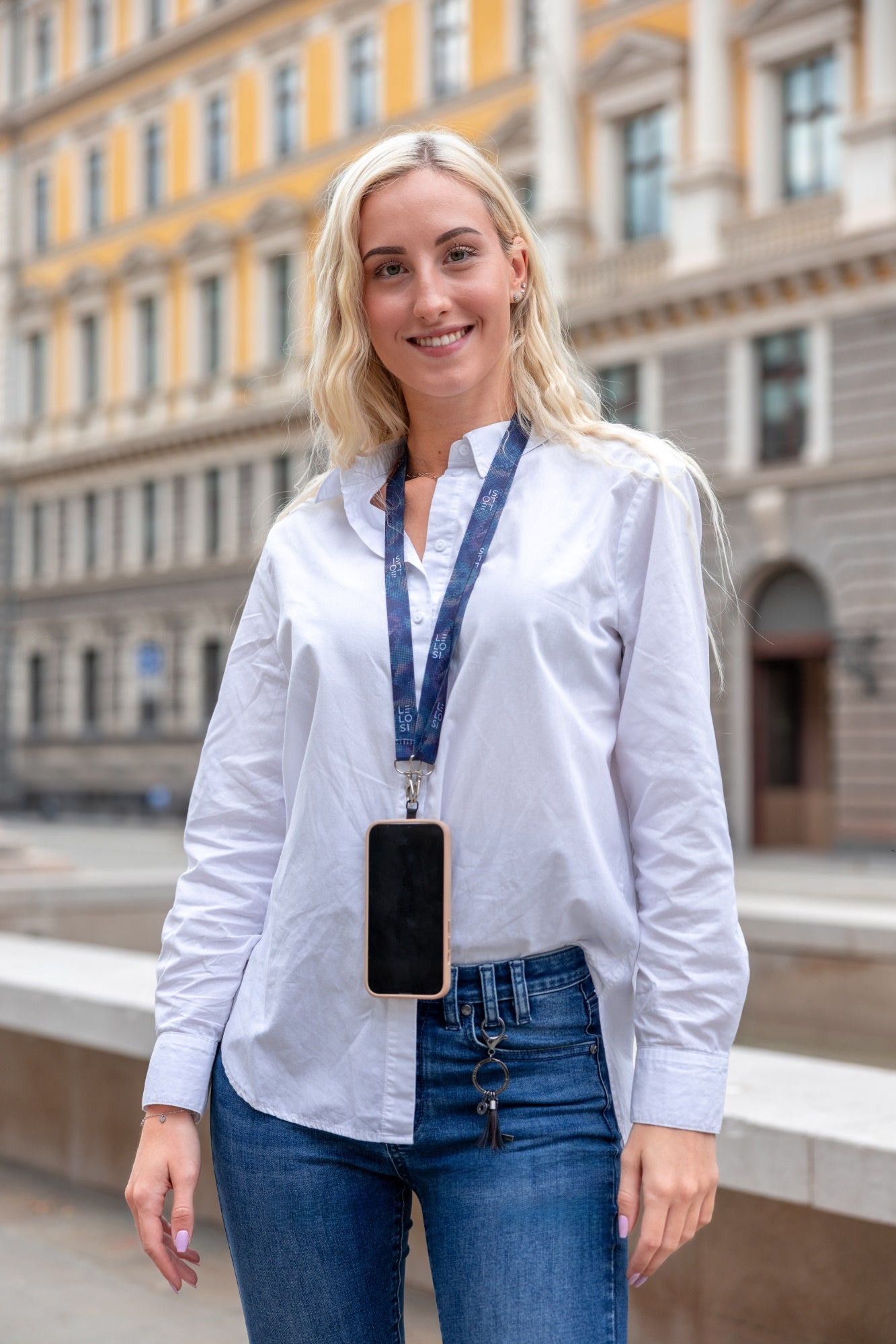 Popruh na mobilní telefon