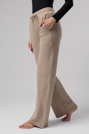 lelosi tepláky supercomfort saweetie 1